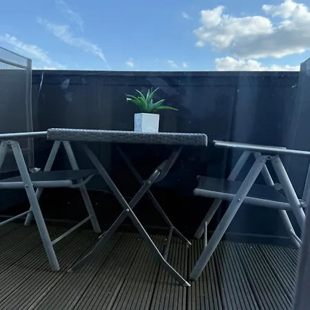 In Mg Self- Check-in דירה *